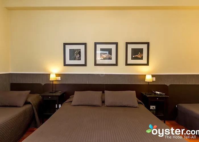 At Your Place Oda ve Kahvaltı 4*