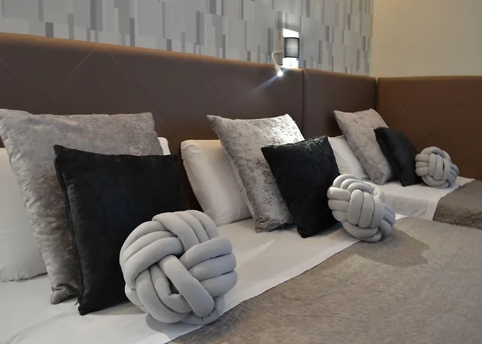 At Your Place 4*